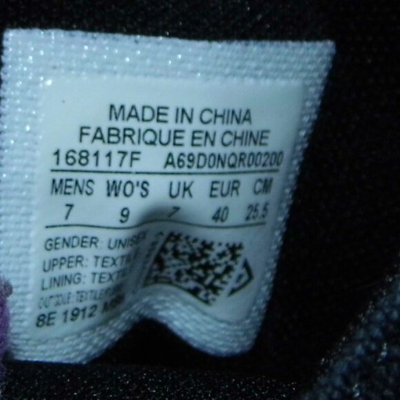 CONVERSE Chuck Taylor All Star High Black/Amarillo Smiley Face Sneakers Womens 9 - Picture 7 of 7